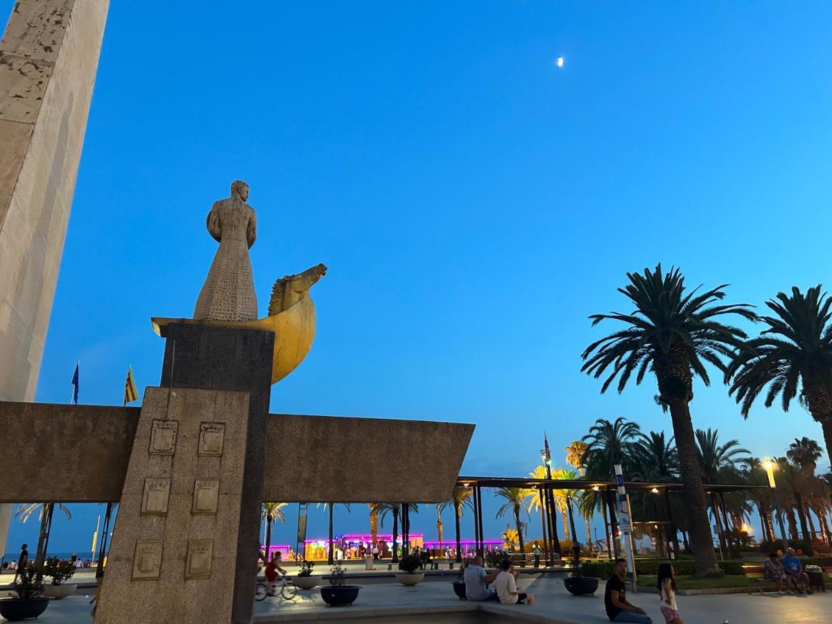 Salou 1A Linia De Mar 3Banos 3Habwifi 110M2アパートメント エクステリア 写真